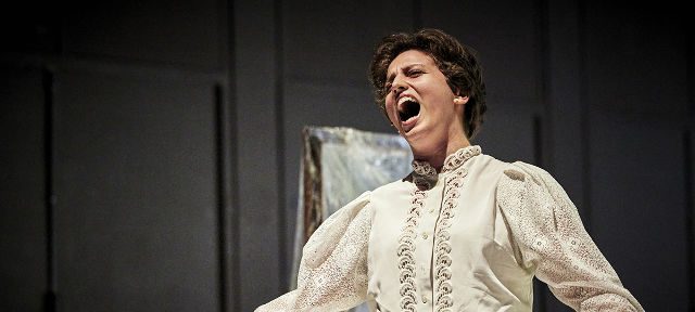 NORA NORA NORA , Le « female gaze » de Elsa Granat