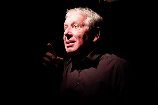 « Le joueur d’échecs », Gilbert Ponté à la manœuvre.