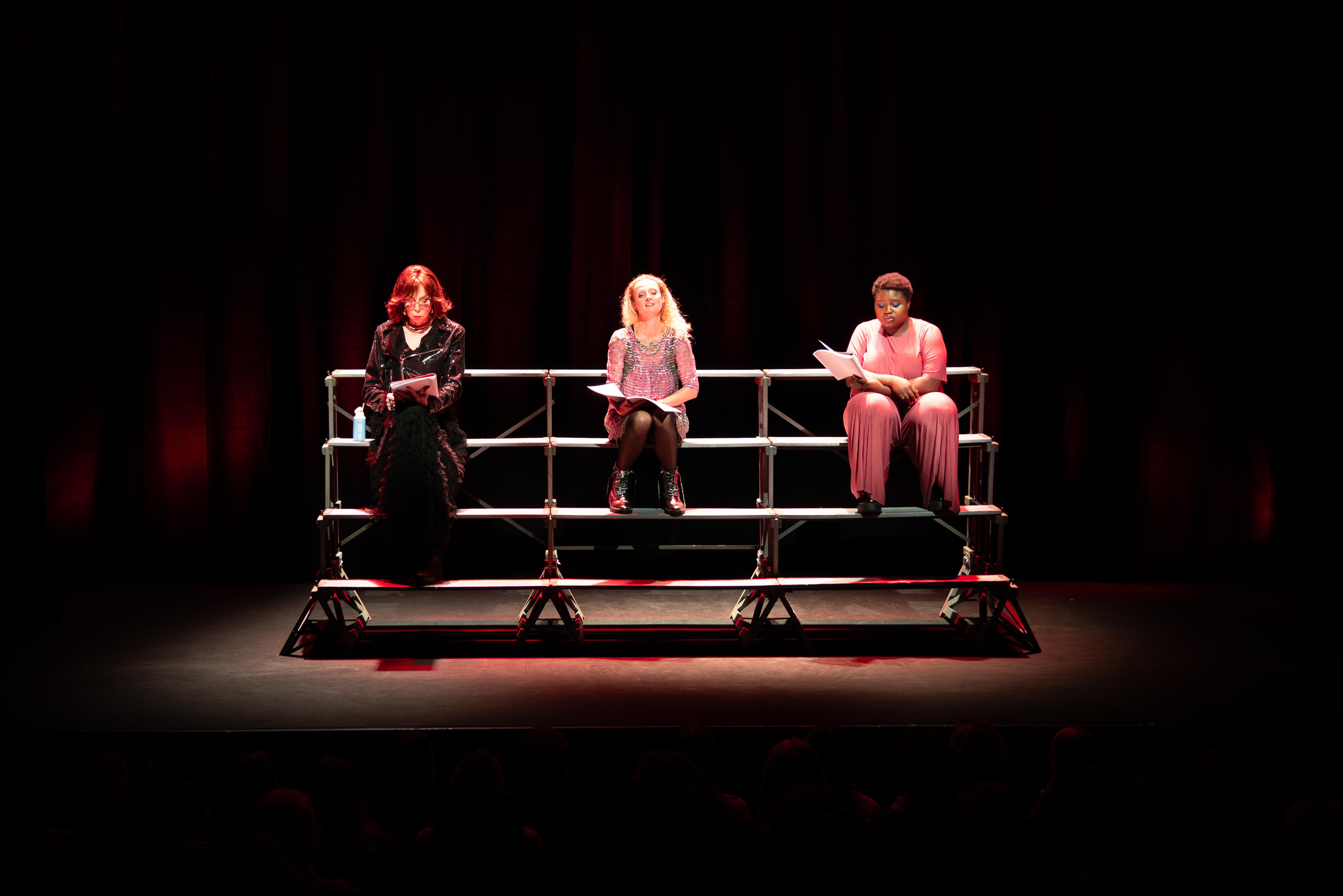 « Les monologues du vagin », une merveilleuse pièce drôle et réaliste, riche de la très grande sensibilité des comédiennes.