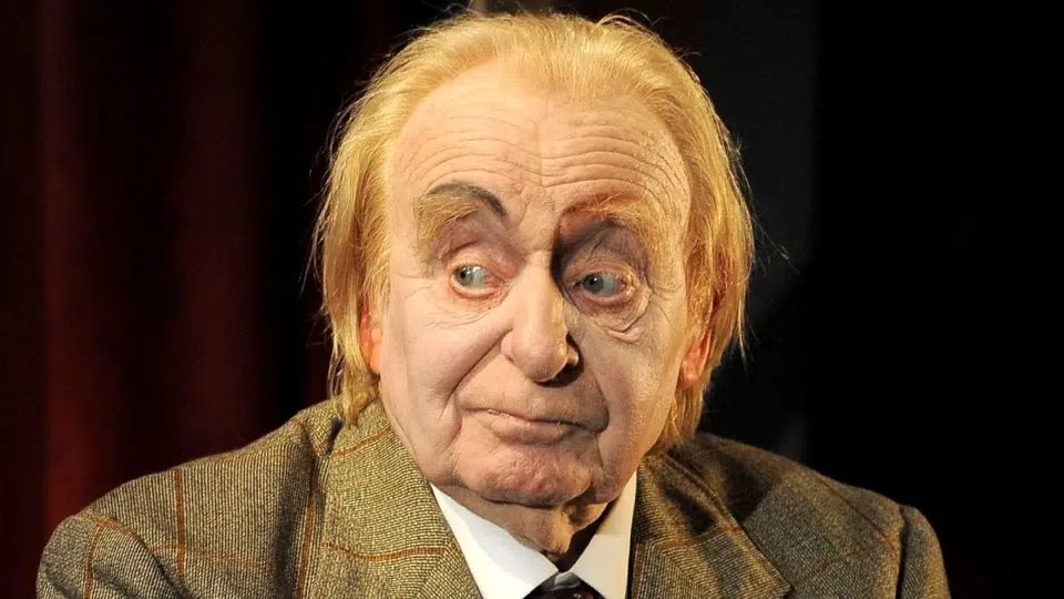 Pierre Vial, Sociétaire honoraire de la Comédie-Française (1928-2025)